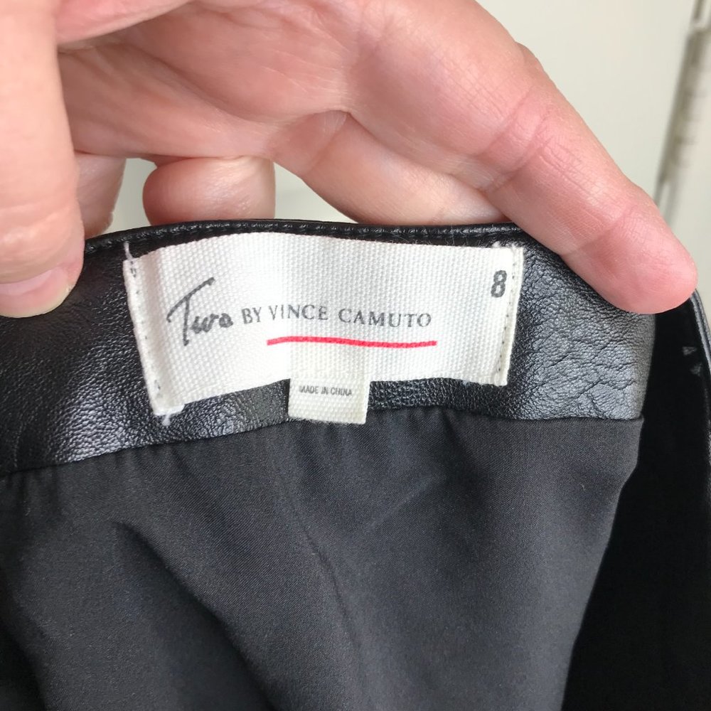 Two by Vince Camuto Women's Faux Leather Mini Straight Skirt Black ~ Size 8 - Picture 5 of 5